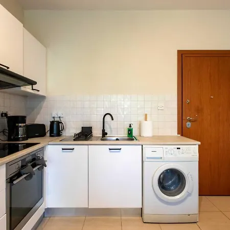 Veta 31 - One-bedroom & Balcony In Apartament *